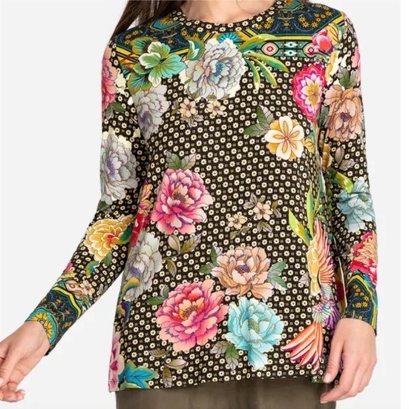 Johnny Was Fagan Favorite Long Sleeve Tee Shirt Soft Top Black with Floral Print - Picture 2 of 10